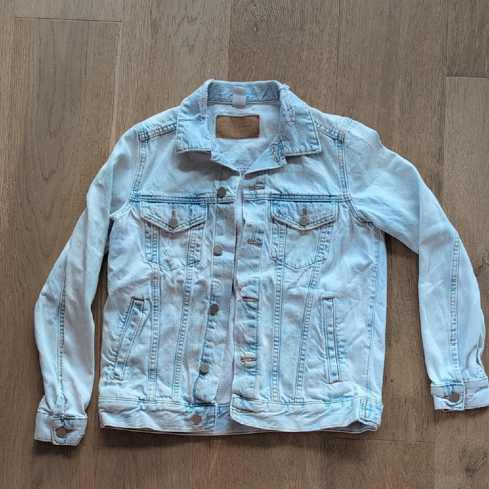 &Denim Lightly Distressed & Stonewashed Denim Jacket